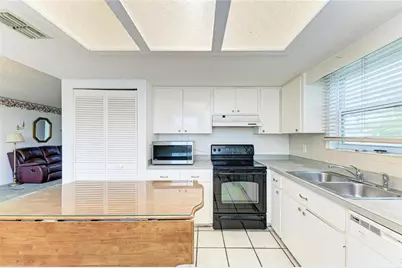 5512 82nd Avenue E #3, Palmetto, FL 34221 - Photo 11