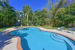 1106 87th St NW, Bradenton, FL 34209 - Photo 17