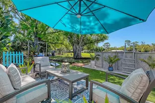 836 Magellan Dr, Sarasota, FL 34243 - Photo 43