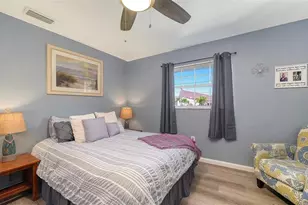 836 Magellan Dr, Sarasota, FL 34243 - Photo 31