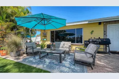 836 Magellan Drive, Sarasota, FL 34243 - Photo 41