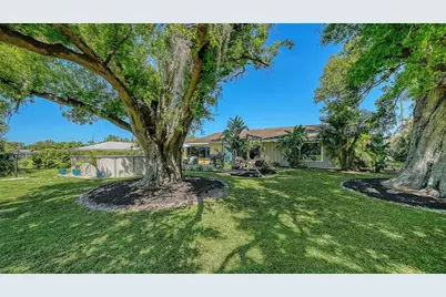 836 Magellan Drive, Sarasota, FL 34243 - Photo 51