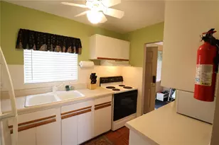 1841 Flamingo Blvd, Bradenton, FL 34207 - Photo 5