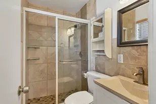 3210 21st Ave Dr W, Bradenton, FL 34205 - Photo 19