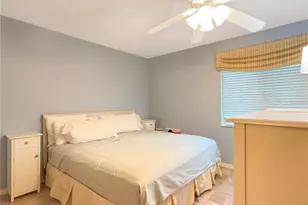 1232 Haddington Cir, Sun City Center, FL 33573 - Photo 21