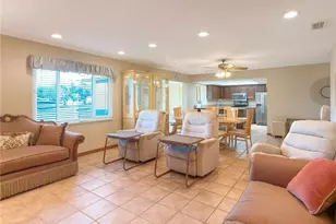 1232 Haddington Cir, Sun City Center, FL 33573 - Photo 9