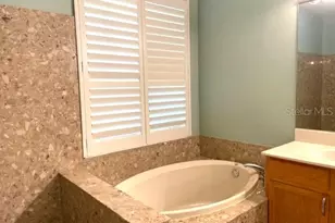 1692 Old Summerwood Blvd, Sarasota, FL 34232 - Photo 17