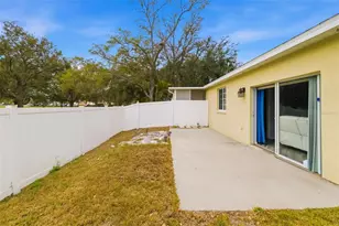 411 28th St W, Palmetto, FL 34221 - Photo 33