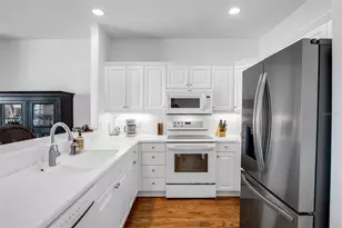 9203 Midnight Pass Rd, Sarasota, FL 34242 - Photo 13