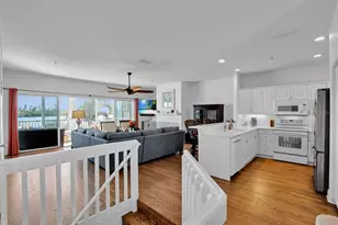 9203 Midnight Pass Rd, Sarasota, FL 34242 - Photo 3