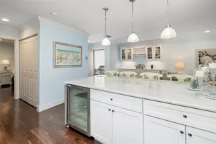 1169 W Peppertree Dr, Sarasota, FL 34242 - Photo 13