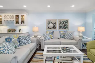 1169 W Peppertree Dr, Sarasota, FL 34242 - Photo 9