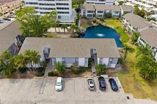 1169 W Peppertree Dr, Sarasota, FL 34242 - Photo 3