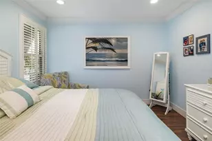 1169 W Peppertree Dr, Sarasota, FL 34242 - Photo 21