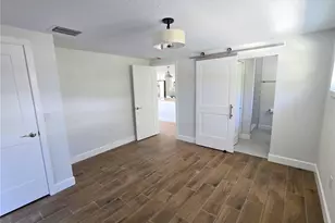 5702 Carissa St, Holmes Beach, FL 34217 - Photo 9