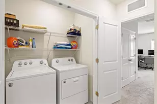 8648 Milestone Dr, Sarasota, FL 34238 - Photo 27