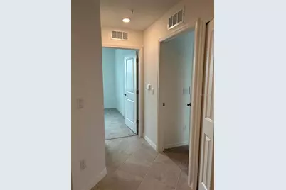 12180 Wellen Golf Street #201, Venice, FL 34293 - Photo 3