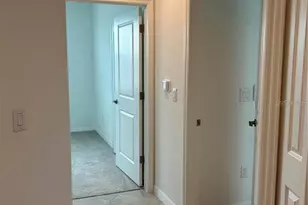 12180 Wellen Golf St, Venice, FL 34293 - Photo 3