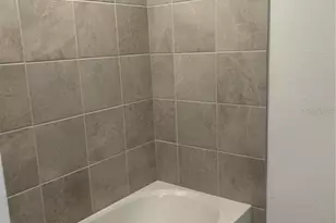 12180 Wellen Golf St, Venice, FL 34293 - Photo 15