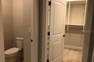 4545 Chinkapin Dr, Sarasota, FL 34232 - Photo 15