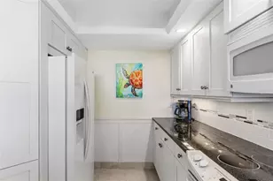 631 Alhambra Rd, Venice, FL 34285 - Photo 5