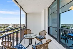 631 Alhambra Rd, Venice, FL 34285 - Photo 11