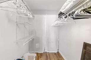 631 Alhambra Rd, Venice, FL 34285 - Photo 25