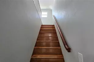 2001 St George Dr, Bradenton, FL 34208 - Photo 19