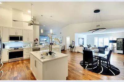 5803 Garden Lakes Drive, Bradenton, FL 34203 - Photo 5