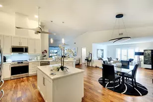 5803 Garden Lakes Dr, Bradenton, FL 34203 - Photo 5