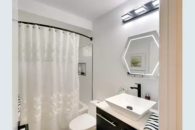 5803 Garden Lakes Drive, Bradenton, FL 34203 - Photo 19