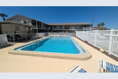 360 Base Avenue E #424, Venice, FL 34285 - Photo 13