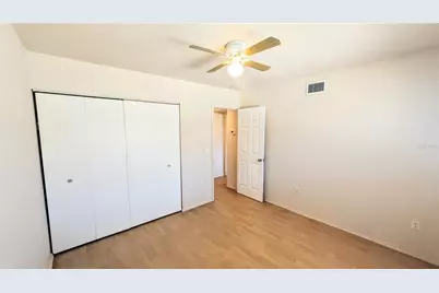 360 Base Avenue E #424, Venice, FL 34285 - Photo 11