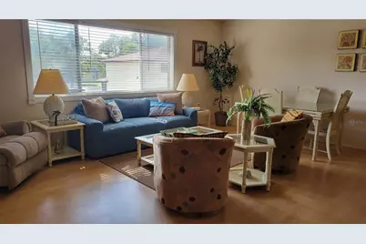 360 Base Avenue E #424, Venice, FL 34285 - Photo 5