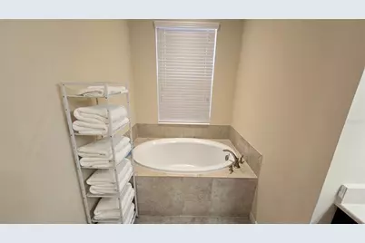 5729 Sunflower Circle, Sarasota, FL 34238 - Photo 29