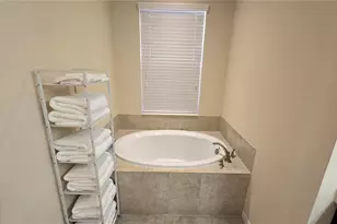 5729 Sunflower Cir, Sarasota, FL 34238 - Photo 29