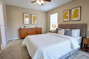 618 45th St E, Palmetto, FL 34221 - Photo 15