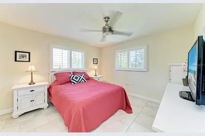 2360 Arborfield Lane, Sarasota, FL 34235 - Photo 35