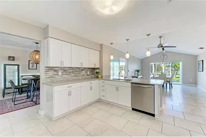 2360 Arborfield Lane, Sarasota, FL 34235 - Photo 13