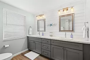 3165 Regatta Cir, Sarasota, FL 34231 - Photo 19