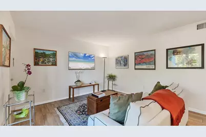 2304 Ringling Boulevard #113, Sarasota, FL 34237 - Photo 5