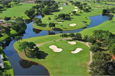 5635 Golf Pointe Drive #101, Sarasota, FL 34243 - Photo 27