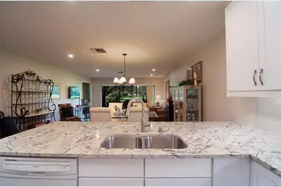 5635 Golf Pointe Drive #101, Sarasota, FL 34243 - Photo 5