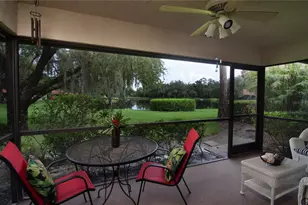 5635 Golf Pointe Dr, Sarasota, FL 34243 - Photo 13