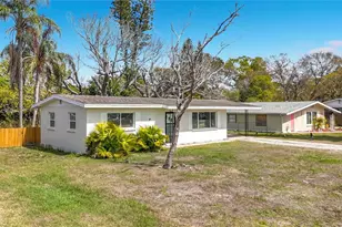 1803 46th Ave Dr W, Bradenton, FL 34207 - Photo 3