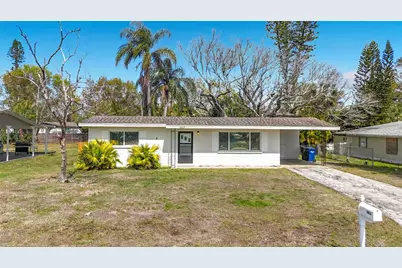 1803 46th Ave Drive W, Bradenton, FL 34207 - Photo 1