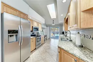 4660 32nd Ct E, Bradenton, FL 34203 - Photo 15