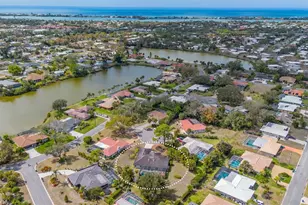 2262 Lakewood Ln, Nokomis, FL 34275 - Photo 43