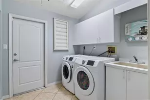 2262 Lakewood Ln, Nokomis, FL 34275 - Photo 31