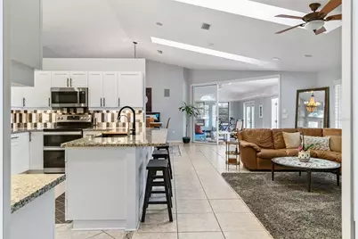 2262 Lakewood Lane, Nokomis, FL 34275 - Photo 9